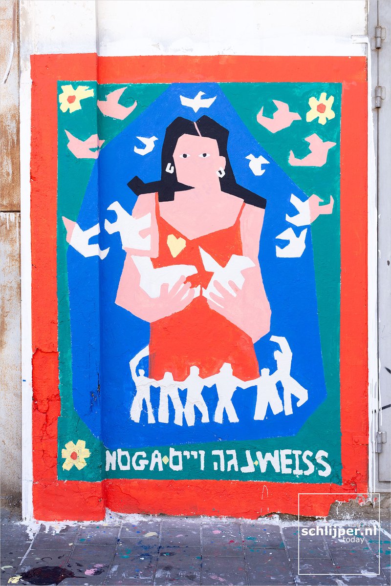 schlijperisrael's tweet photo. Street art project #WallsOfHope to raise awareness of the 239 kidnapped Israelis by Hamas during the October 7th massacre.
Where: Tel Aviv, Rabenu Khanan'el
When: 17 11 2023 13:32
What: #graffitiTLV #wartimeTLV https://t.co/Mm6QNr48Mo