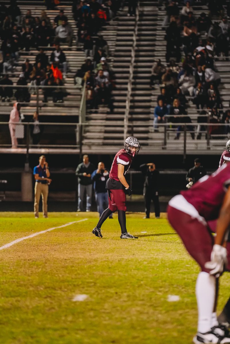 Senior season highlights hudl.com/v/2MbUYh <a href="/TopKnight44/">Kevin Tucker</a> @TD_Coach_Camp