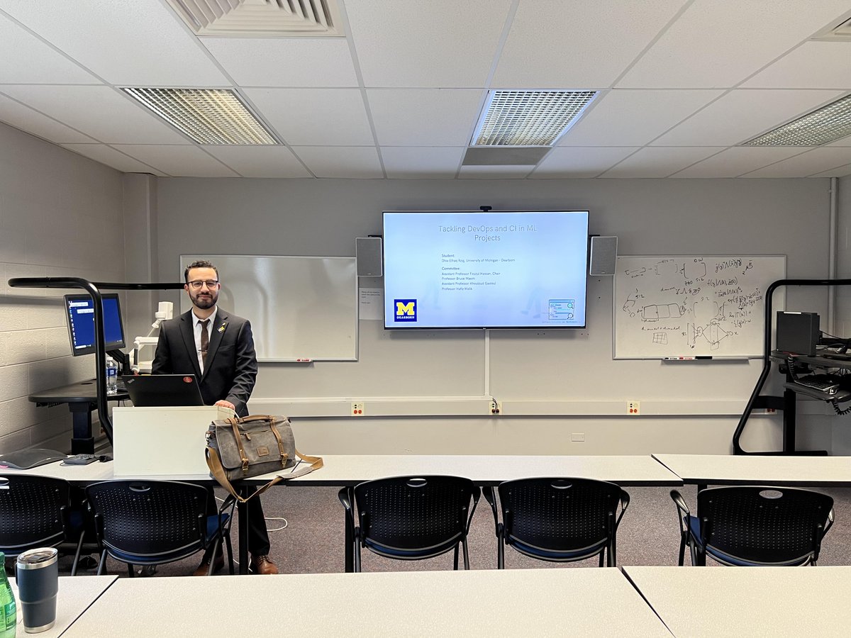 dhia_rzig's tweet photo. I am happy to share that I presented my Ph.D. proposal on November 10th for my thesis: "Tackling DevOps and CI in ML projects" Want to know more? https://t.co/e7PPI25uza 
The finish line is finally in sight!  Special thank you to my friends, family, and my advisor @foyzul_hassan https://t.co/Yt5F6kxhiC