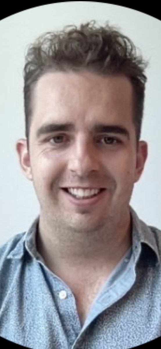 peterphins's tweet image. Lol