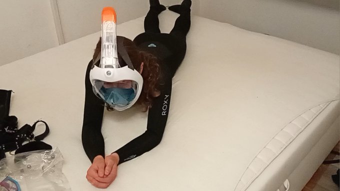😈🩷 https://t.co/KFA0Nj67kt<a href="/tag/fetish"class="tags"><span>#fetish</span></a><a href="/tag/neoprene"class="tags"><span>#neoprene</span></a><a href="/tag/wetsuit"class="tags"><span>#wetsuit</span></a><a href="/tag/wetsuitfetish"class="tags"><span>#wetsuitfetish</span></a><a href="/tag/wetsuitlovers"class="tags"><span>#wetsuitlovers</span></a>