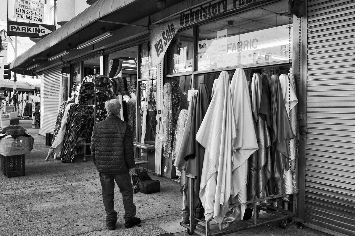 puro_film's tweet photo. Shooting on Sunday with the #fujixpro1 #fujifilm_xseries #fujifilm #streetphotography https://t.co/QTztvKDbcU