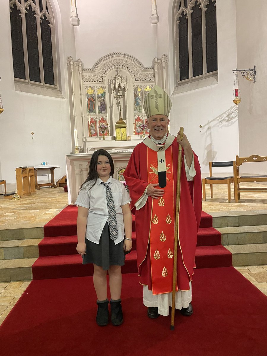 MarkMcSween's tweet photo. Megan’s Confirmation tonight ❤️
Saint Phoebe coz she loves Friends 🙈🤣
@CorpusChristi_K @MrArcariCCPS https://t.co/73TLC74xhZ