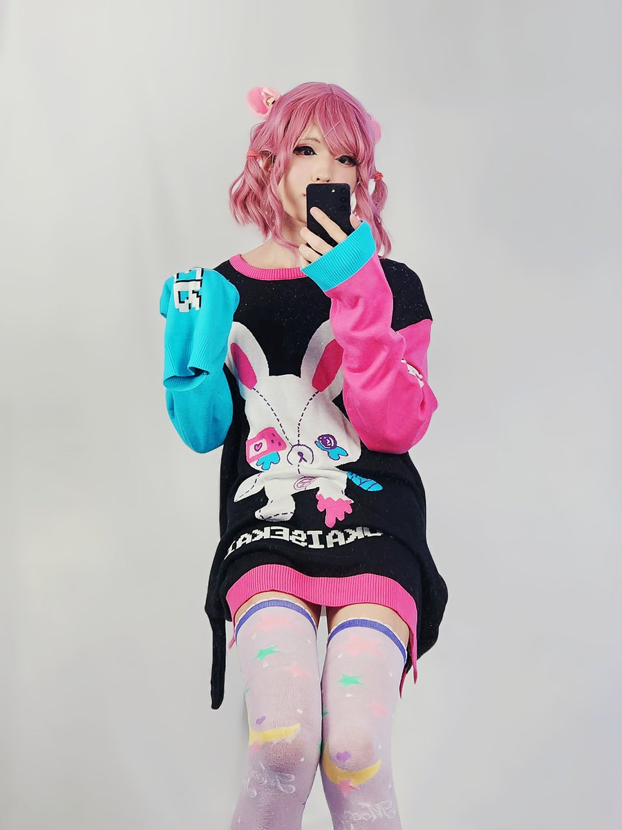 KishDressesUp's tweet photo. Headpats and cuddles? 🥺

#femboy https://t.co/1tDoxxhRa0