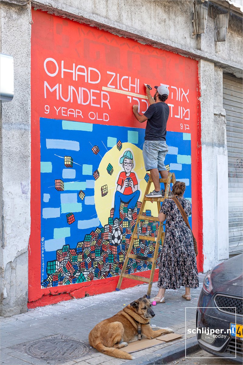 schlijperisrael's tweet photo. Street art project #WallsOfHope to raise awareness of the 239 kidnapped Israelis by Hamas during the October 7th massacre.
Where: Tel Aviv, Rabenu Khanan'el
When: 17 11 2023 13:42
What: #graffitiTLV #wartimeTLV https://t.co/91wgIGuHDs