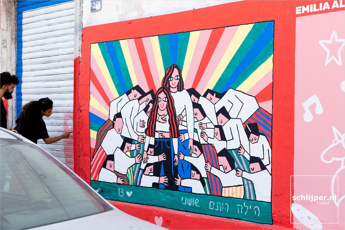 schlijperisrael's tweet photo. Street art project #WallsOfHope to raise awareness of the 239 kidnapped Israelis by Hamas during the October 7th massacre.
Where: Tel Aviv, Rabenu Khanan'el
When: 17 11 2023 13:42
What: #graffitiTLV #wartimeTLV https://t.co/91wgIGuHDs