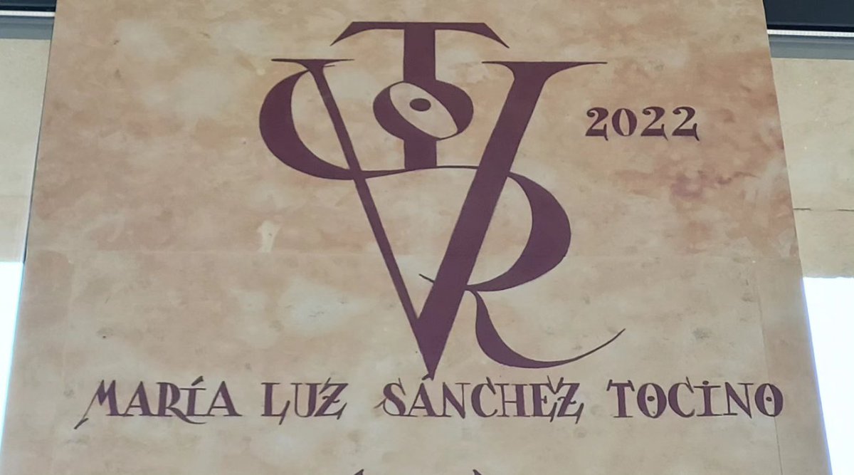 cuchovalverde's tweet photo. Tus sueños tomarán tiempo. Requerirán esfuerzo, dedicación y sacrificio. Pero al final valdrá la pena. https://t.co/ALrMoK9nuS