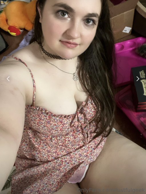 Do you like my pink mesh panties? https://t.co/w3vAlKnj2C