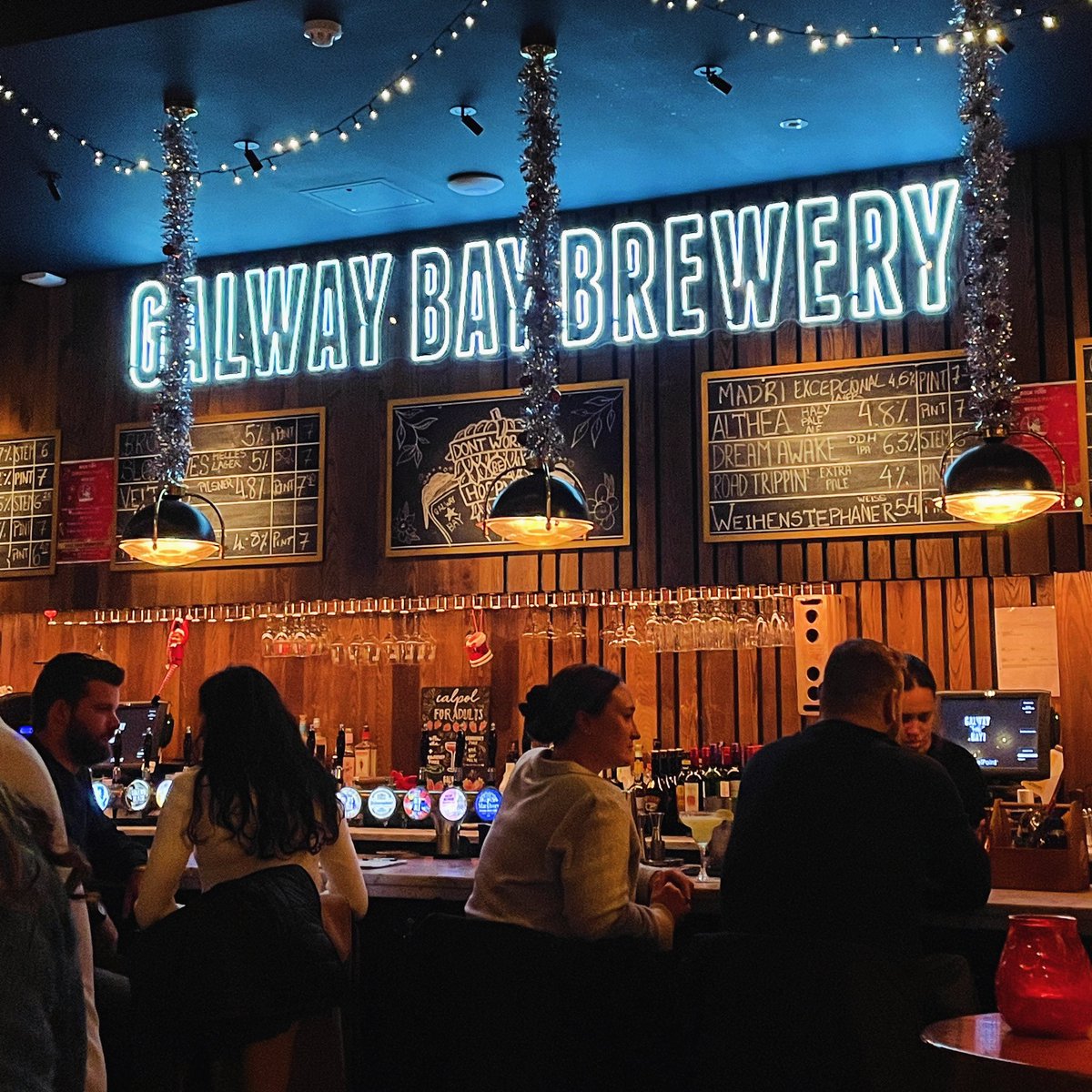 Thomas Read's tweet media