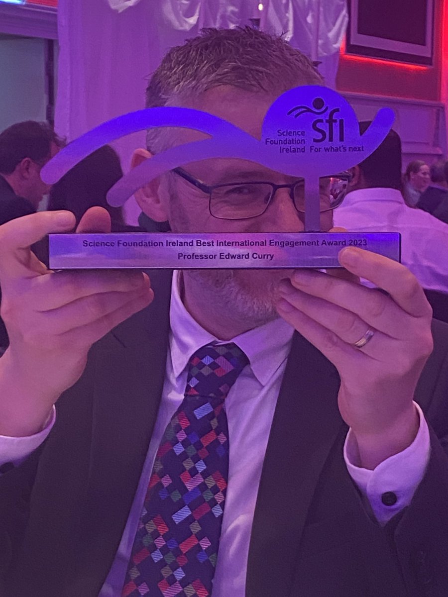 Absolutely delighted for ⁦⁦<a href="/EdwardACurry/">Ed Curry (he/him)</a>⁩ on his very very well deserved 2023 SFI Award for International Engagement, recognizing his tireless work in internationally promoting ⁦<a href="/insight_centre/">Insight Research Ireland Centre</a>⁩ and Irish research in #AI