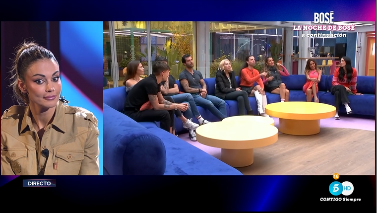 ghoficial's tweet photo. Naomi hace un alegato a favor de Laura Bozzo: "Laura es la esencia de esto. Si Laura se va nada será lo mismo y se apagará la casa" #GHVIP20N #GHVIPDBT10 https://t.co/c3UZSMllPi