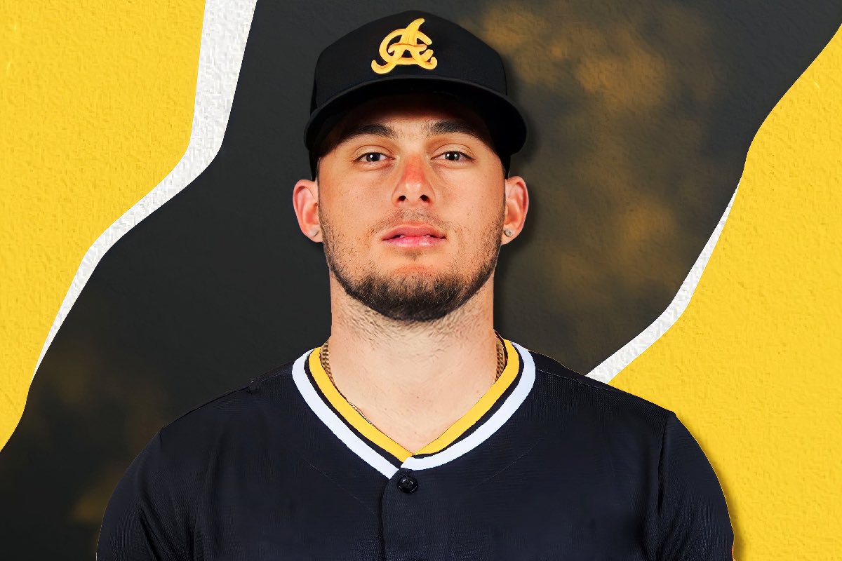 mikedeportes's tweet photo. El poderoso bate César Prieto de las #AguilasCibaeñas terminó su participación en el Torneo. Dejo una línea ofensiva de .292/.382/.458/.840 #CesarPrieto https://t.co/zLzCU4ziFA