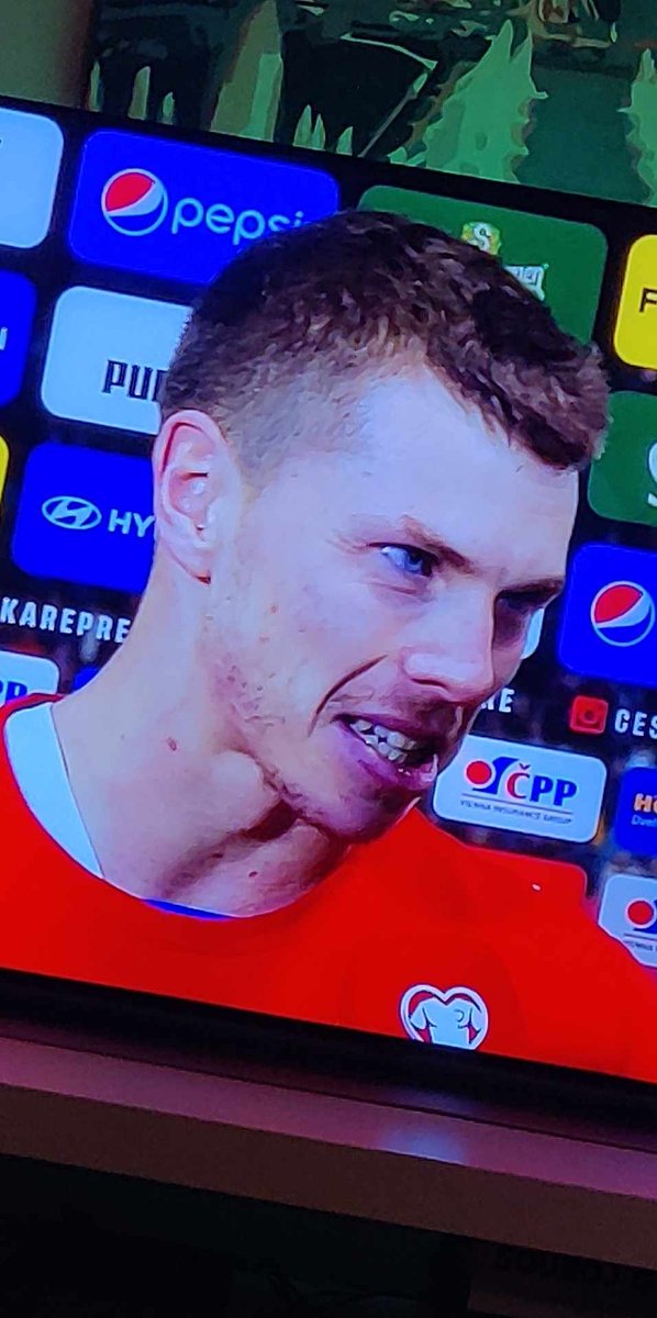 H U M O U R I N H O 🇨🇿 🇺🇦 tweet media