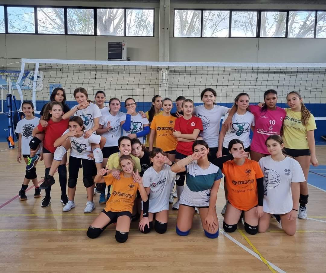 TeamVolleyLago's tweet photo. Raduno under 14 Number One a Bracciano!🔥

Interessato ad aderire al progetto Number One:
📞375520698
✉️ info@sportacademy360.it 
Team Volley Lago RIM Sport - Centro SportivoGiovolley ApriliaPeterPan pallavoloPolisportiva Valcanneto A.D.ASD Cosmos Volley LatinaSportacademy360 https://t.co/pADc0nWkQL