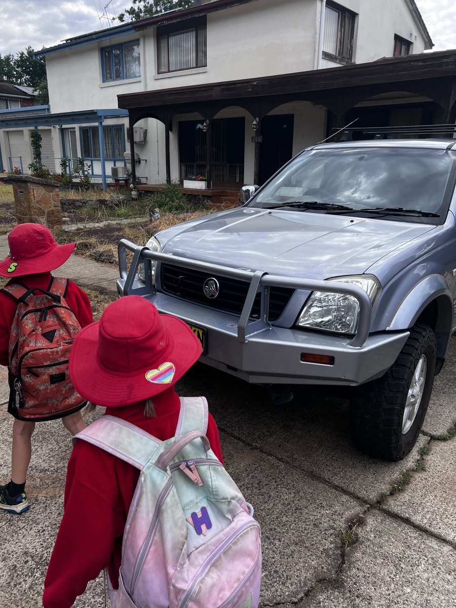 elbaroni's tweet photo. My kids yet again having to walk around someone parked on a footpath. ⁦@TCCS_ACT⁩ ⁦@actgovernment⁩ are you ever going to do anything about this illegal parking? Every single day. Every single day. https://t.co/tOc7NvdILc