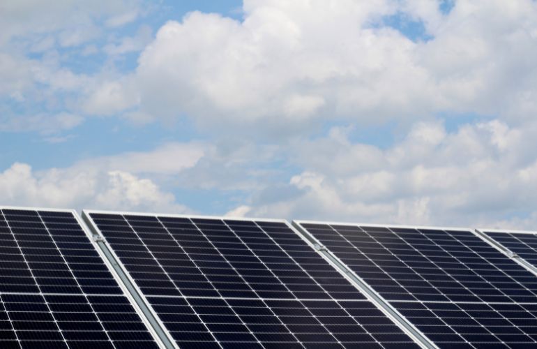 SolarGrids tweet picture