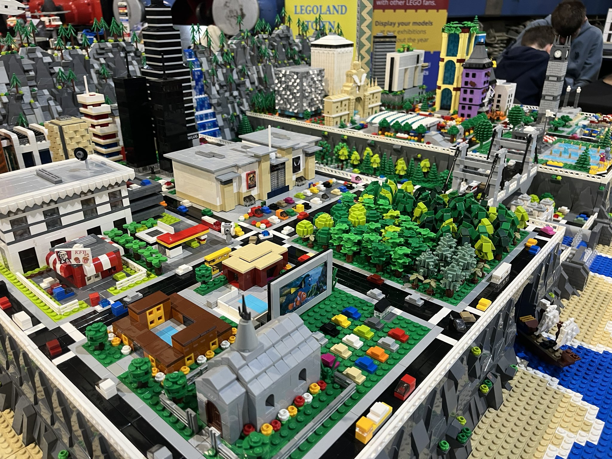 Microscale lego city hotsell