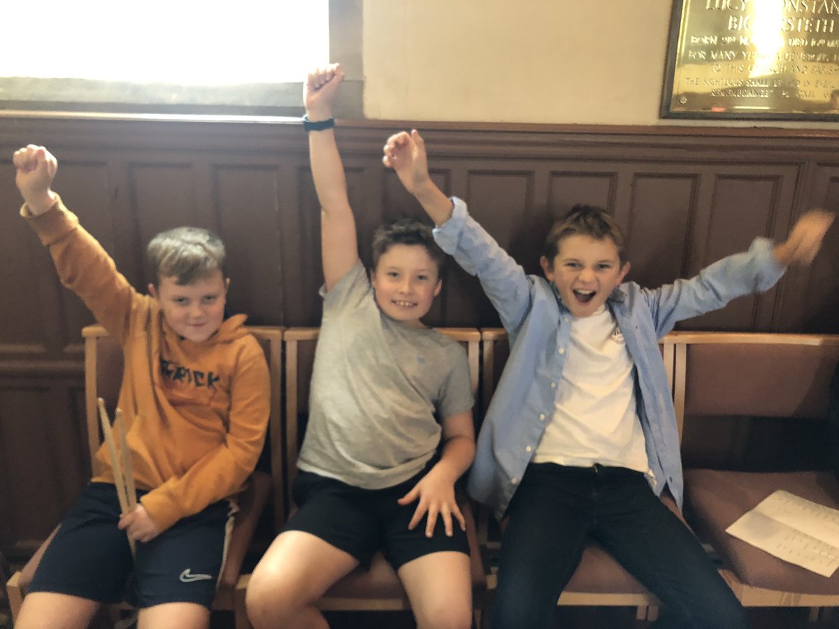 SedPrepMusic's tweet image. One of our new bands rocking out at the Exeat Concert last week. #SevenNationArmy #WhiteSripes #TheWolves #courage #creativity #LoveMusic