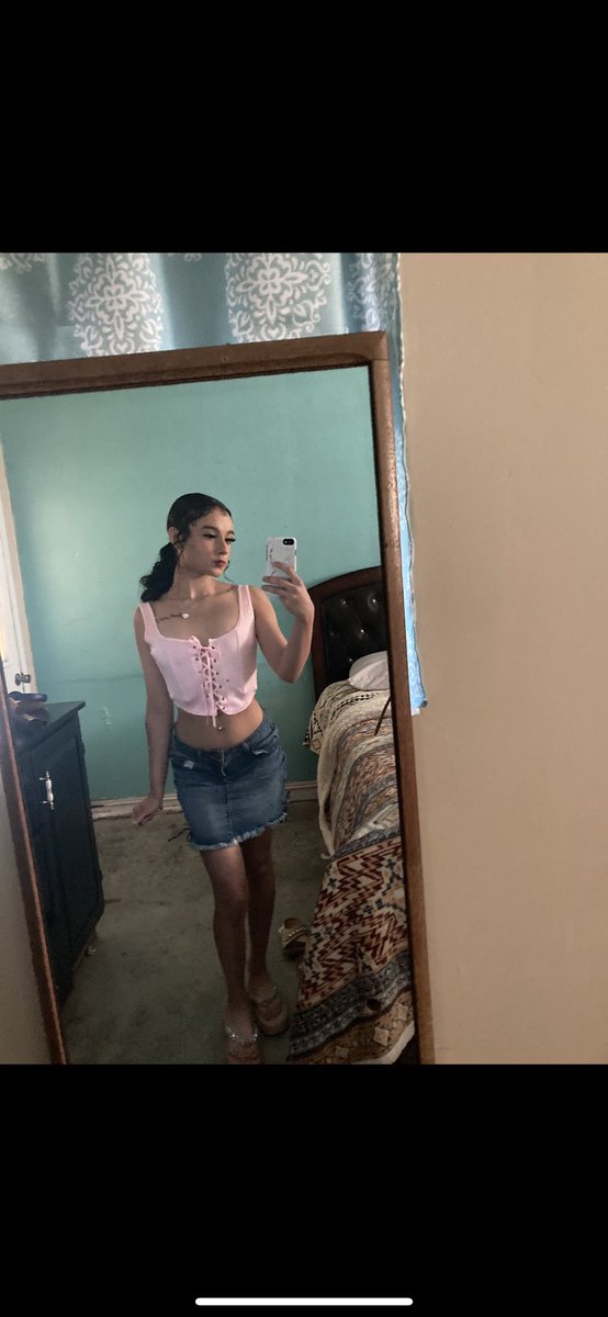 luuiissaaaaa's tweet photo. back like I never left.. <3 https://t.co/KNIu5xPSn4