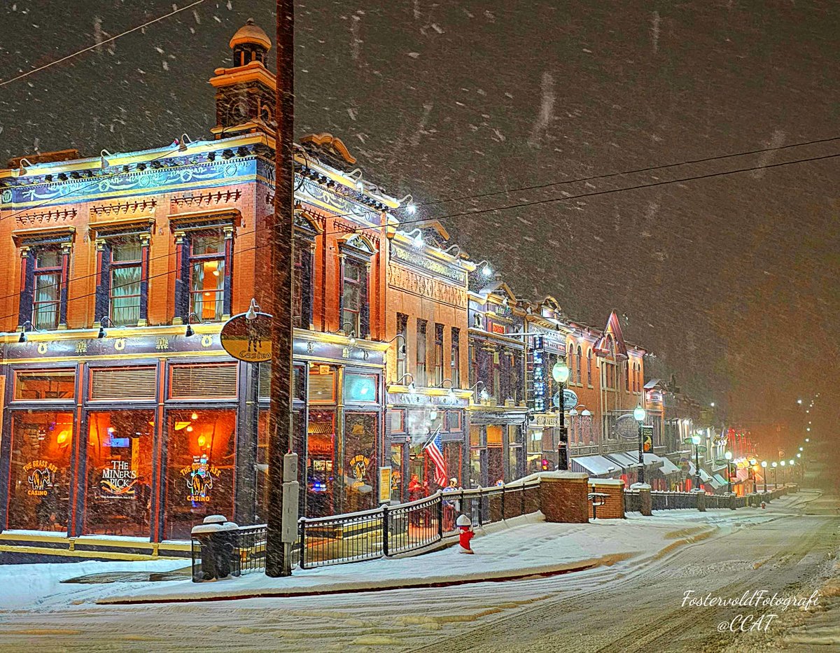 DenverChannel's tweet photo. "When your town turns into a Snow Globe!
Cripple Creek, CO"

📷: Cripple Creek Adventure Tours - Discover Colorado | Through your photos https://t.co/vuN3VBeffP