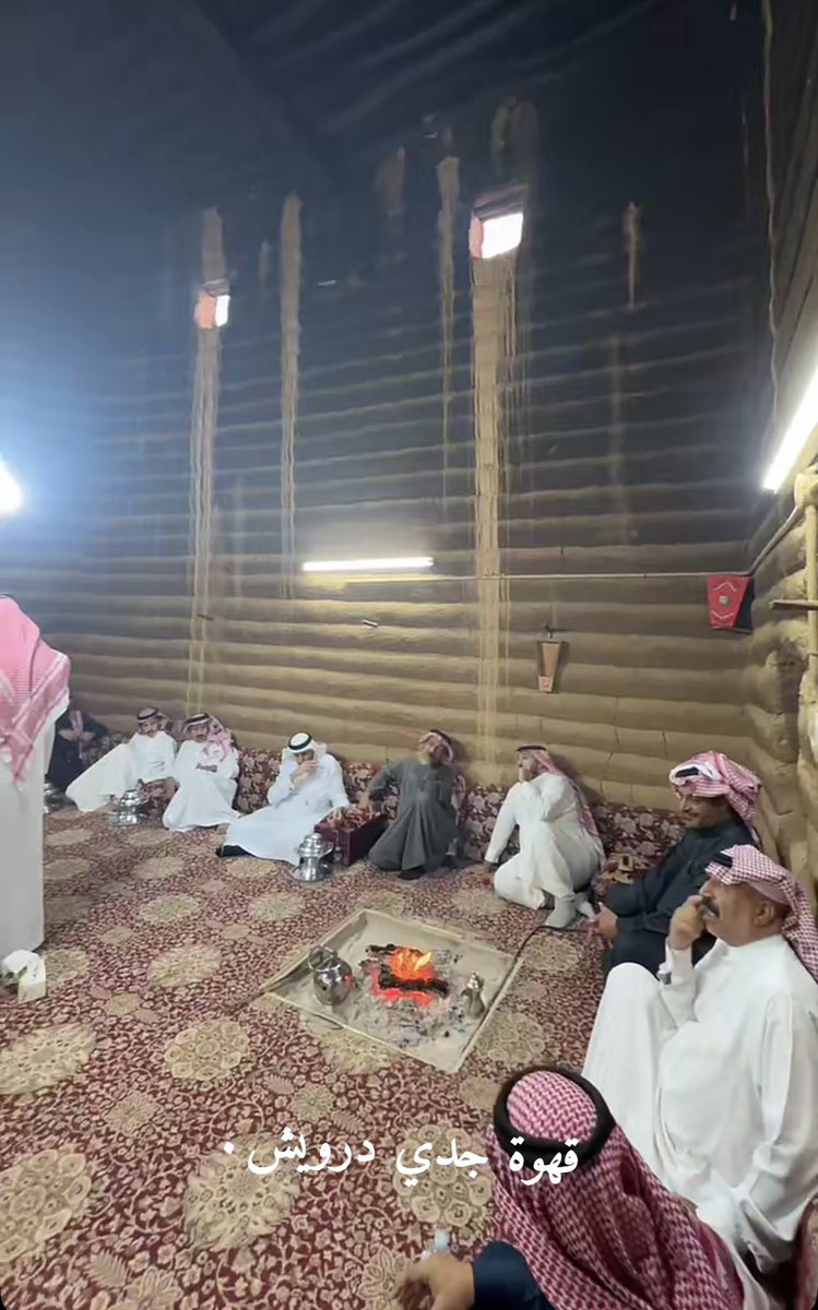 almostgdh's tweet photo. في هذا اليوم المبارك الاثنين ١٤٤٥/٥/٦ قام الأستاذ والمربي الفاضل راشد عبدالله الحسن التميمي وأخيه وأولاده وأولاد أخيه محمد رحمه الله بزيارة مباركة لمسقط رأسهم وديرتهم الغالية المستجدة ابتهج الجميع بهذه الزيارة الطيبة فالوفاء لأهل الوفاء زيارة موفقه نأمل أن تتكرر منهم ومن غيرهم https://t.co/Tg65nVeLSp