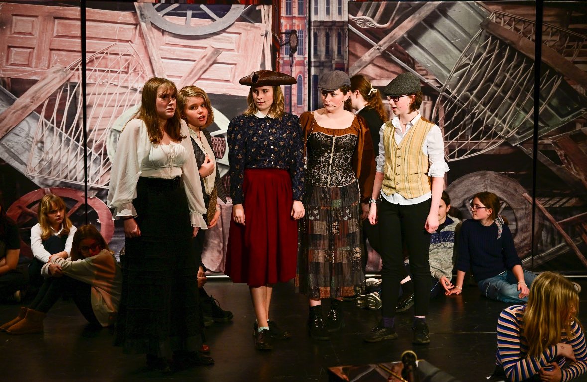 BrighouseMusic's tweet photo. 🇫🇷 𝐋E𝐒 𝐌I𝐒É𝐑A𝐁L𝐄S S𝐂H𝐎O𝐋 𝐄D𝐈T𝐈O𝐍 🎟

Fantastic rehearsal as our students were accompanied by the orchestra. 🎻 🎺 🎶

🎉Tickets available for Wednesday 22nd &amp; Thursday 23rd November.

⏰7.15pm 

💻 https://t.co/L4lHcGB2Sh

#LesMiserablesSchoolEdition #booknow https://t.co/HkaVXAB3Bp