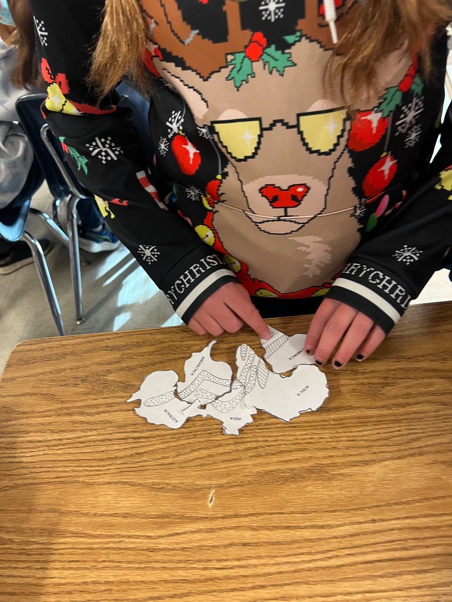 MsFearrington's tweet photo. Today we learned about Pangea and how shifting tectonic plates cause continental drift. Do you know how scientists figured out our continents used to be one super continent? https://t.co/IuRohmjhB1