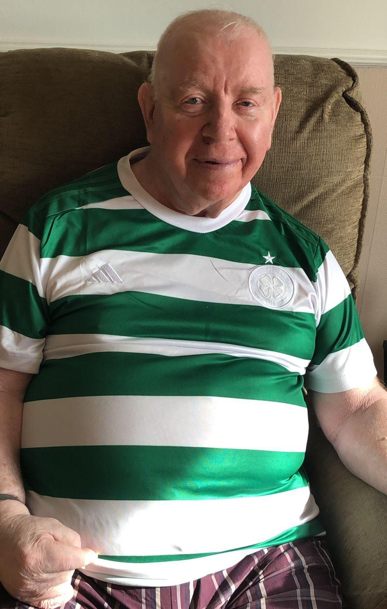 My father in law. A Celtic man all his life. He lived in Glasgow through the 60s & 70s and had many a great story about it. He got his first ever Celtic jersey about 2 months ago but today we lost him ❤🍀