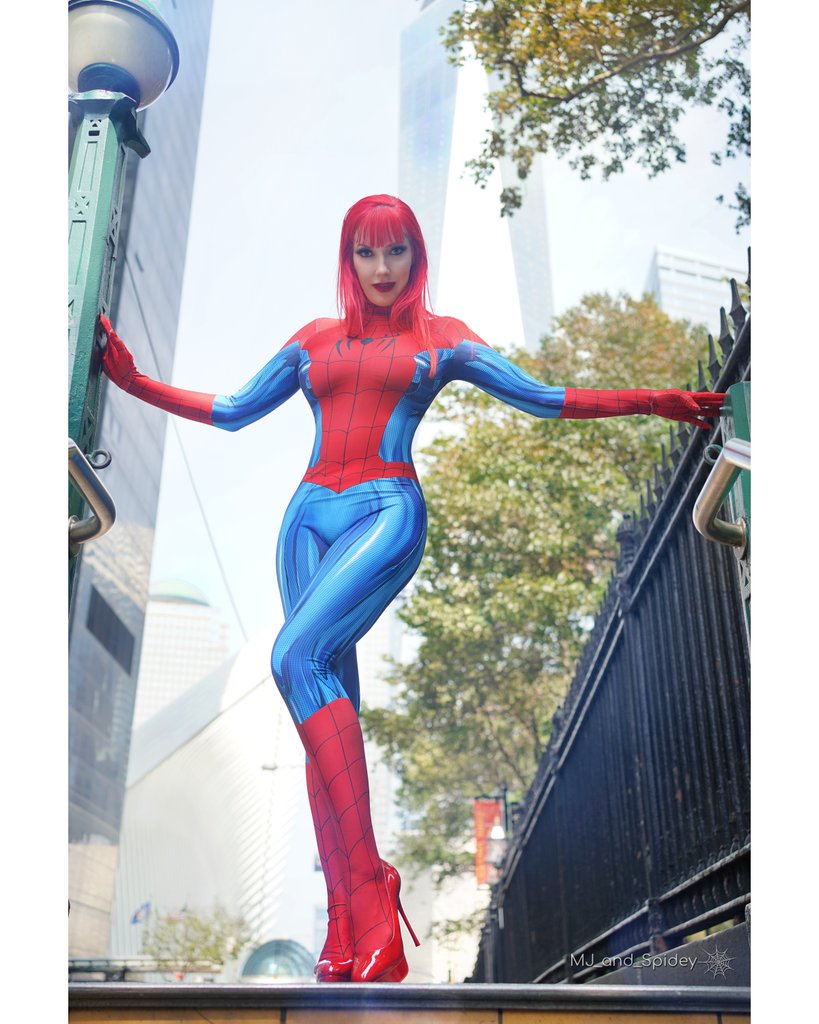 MJ_and_Spidey's tweet photo. Hope everyone has a great #Thanksgiving week...! 💋♥️🕸️ #MaryJaneWatson #SpiderMan #NYC 

#MJandSpidey #MaryJane #Spidey #PeterParker #SpiderMan2 #SpiderVerse #Avengers #TheMarvels #MCU #StanLee #Marvel #Comics #Cosplay #Model #CosplayGirl #Heels #SciFi #Gamer #Redhead #ComicCon https://t.co/5i3T5nc5YM