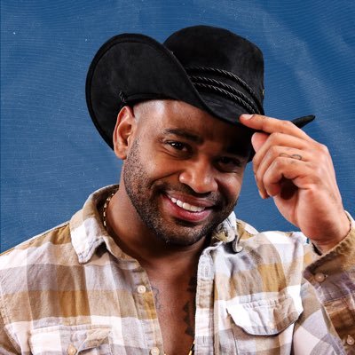 fuxicorealitys's tweet image. 🚨DE QUAL LADO VOCÊ ESTÁ?
#AFazenda 

LUCAS - 🔄
BLACK - 🗨