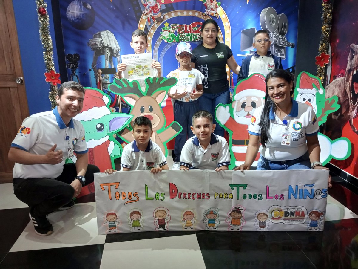 DeapJunin's tweet photo. Participación de la Defensora Educativa Karina Ramírez, en el Cine Foro, Convención Internacional sobre los Derechos de los NN. .@_LaAvanzadora @Annydednna @Berzabethg1 @CDCETachira @codennat @COMUNIDADESED15 @DirEduTachira https://t.co/qpBUKQYMYW