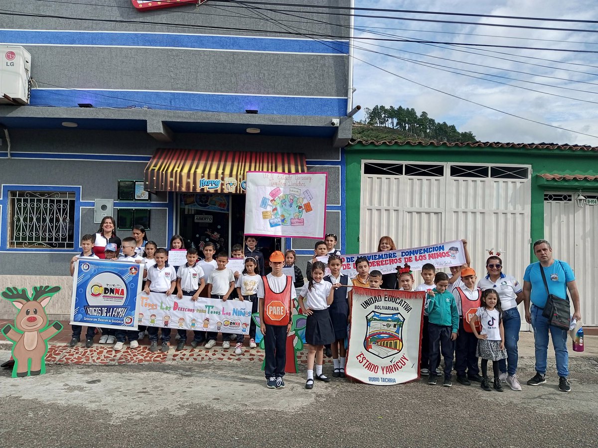 Participación de la Defensora Educativa Karina Ramírez, en el Cine Foro, Convención Internacional sobre los Derechos de los NN. .<a href="/_LaAvanzadora/">Yelitze Santaella</a> <a href="/Annydednna/">Dednna Táchira</a> <a href="/Berzabethg1/">Berzabethgandicaoficial</a> <a href="/CDCETachira/">CDCE Táchira</a> <a href="/codennat/">codennat</a> <a href="/COMUNIDADESED15/">DIV. COMUNIDADES EDUCATIVAS TÁCHIRA</a> <a href="/DirEduTachira/">Dirección de Educación del Táchira</a>