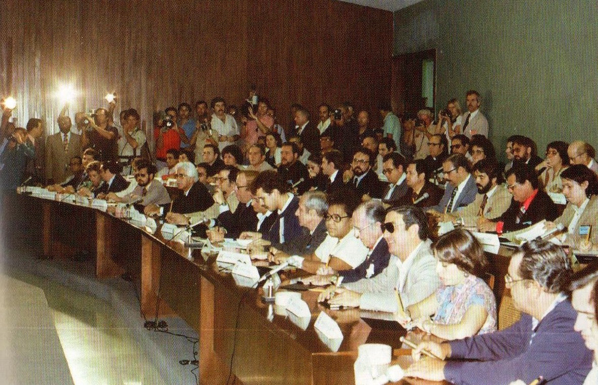 BrunoRguezP's tweet photo. Arribamos al 45 aniv. del "Diálogo del 78" tras fructíferas jornadas de intercambios #JuntosXCuba en la IV Conferencia "La Nación y la Emigración".

#LaPatriaCrece con el fortalecimiento continuo e irreversible de nuestros vínculos y la lucha común por un futuro #MejorSinBloqueo. https://t.co/e2YMwIPlDB