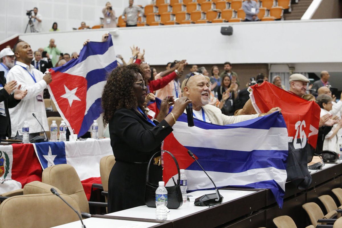 Arribamos al 45 aniv. del "Diálogo del 78" tras fructíferas jornadas de intercambios #JuntosXCuba en la IV Conferencia "La Nación y la Emigración".

#LaPatriaCrece con el fortalecimiento continuo e irreversible de nuestros vínculos y la lucha común por un futuro #MejorSinBloqueo.