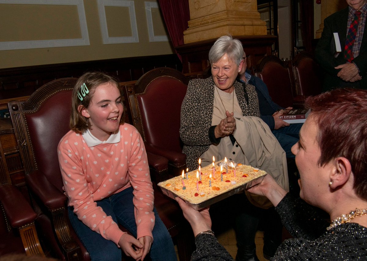 AodhQuinlivan's tweet photo. A book launch combined with a birthday party π last Tuesday night in City Hall. Well done to Alice who turned 11 β€οΈ. #FirstCitizen #FirstAlice https://t.co/IHxU8zg9WX