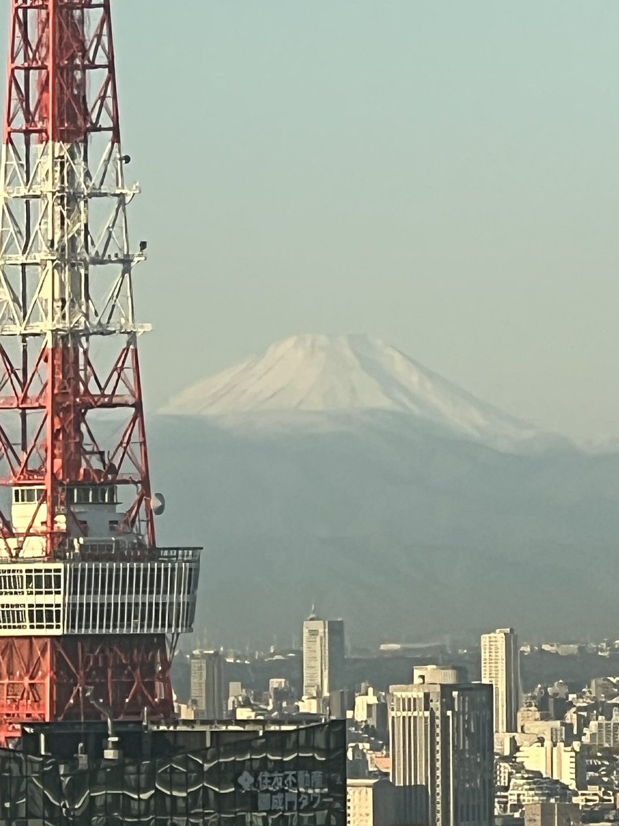 marcwin_'s tweet photo. Tokyo views - sunset to sunrise ft Mount Fuji 🗻 https://t.co/myKkgRA4VC