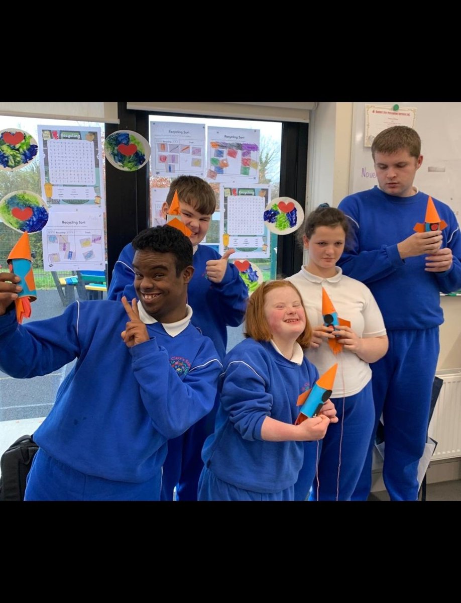 stclares_ss's tweet photo. Working hard with our target teacher Vivienne #smilingfaces #superwork https://t.co/MDoPVPQImI