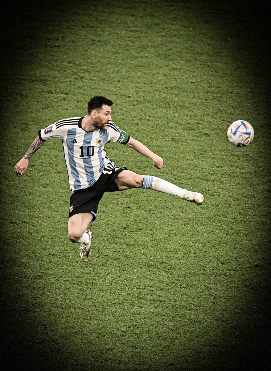 Mejores fotos de Lionel Andrés Messi.

Abro hilo.