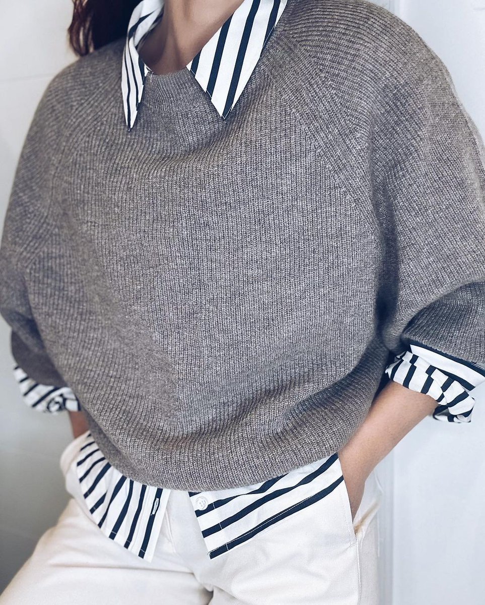 Layers to love🧶with Kinross Cashmere from Cheeks in Squirrel Hill.
.
#cashmeresweater #kinrosscashmere #sweater #sweaterweather #squirrelhill #fallcollection #tops #clothing #apparel  #fashion #womensfashion #outfitoftheday #womenswear  #ootd #uncoversquirrelhill #pittsburgh