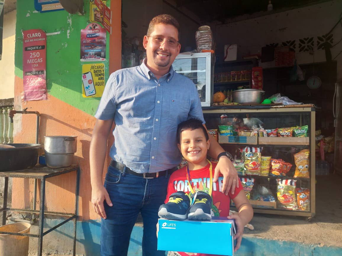 Angel Erazo Marín tweet media