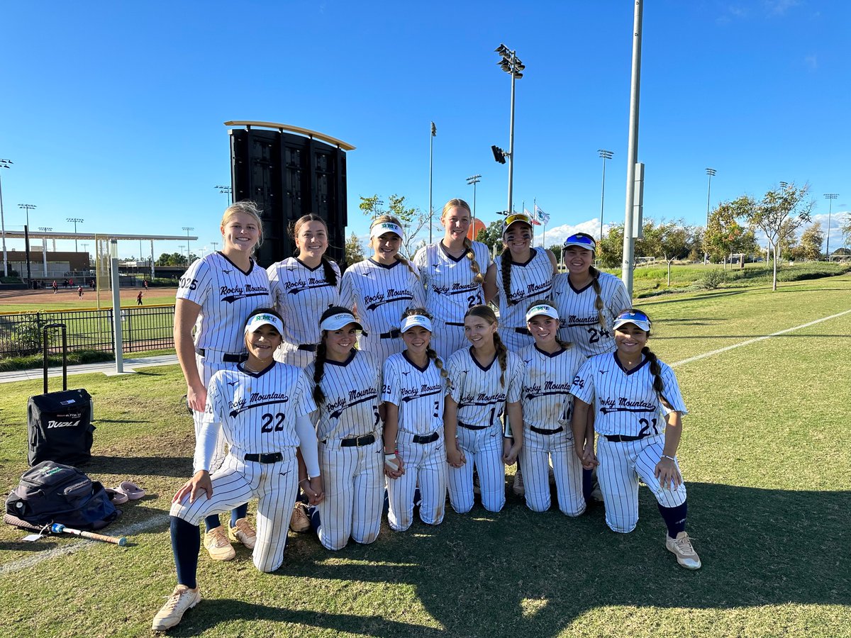 rmtswank's tweet photo. We had a great weekend at Surf City Early Thanksgiving showcase.  We played 5 games in Irvine Great Park’s stadium. Our ladies brought their bats, hitting over .400 and outscoring our opponents 30-15.  Our pitching was outstanding with a 2.55 team ERA. https://t.co/AcaYtqi0lK