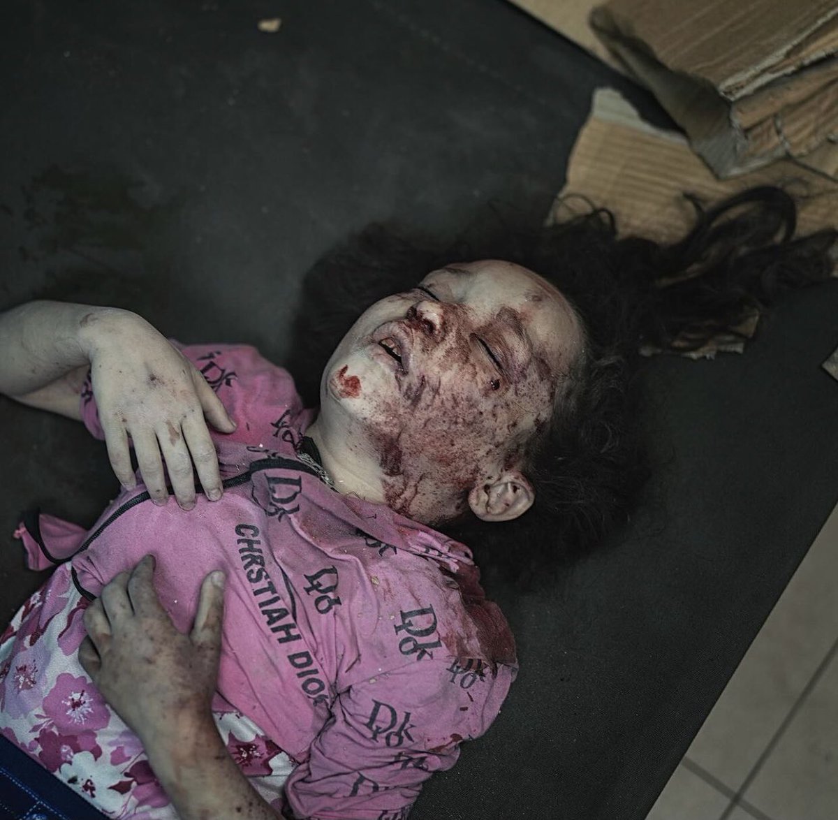 Ismailhaq's tweet photo. @Dav_m160 @MOSSADil i think you should more help https://t.co/QsVzJzhjwV