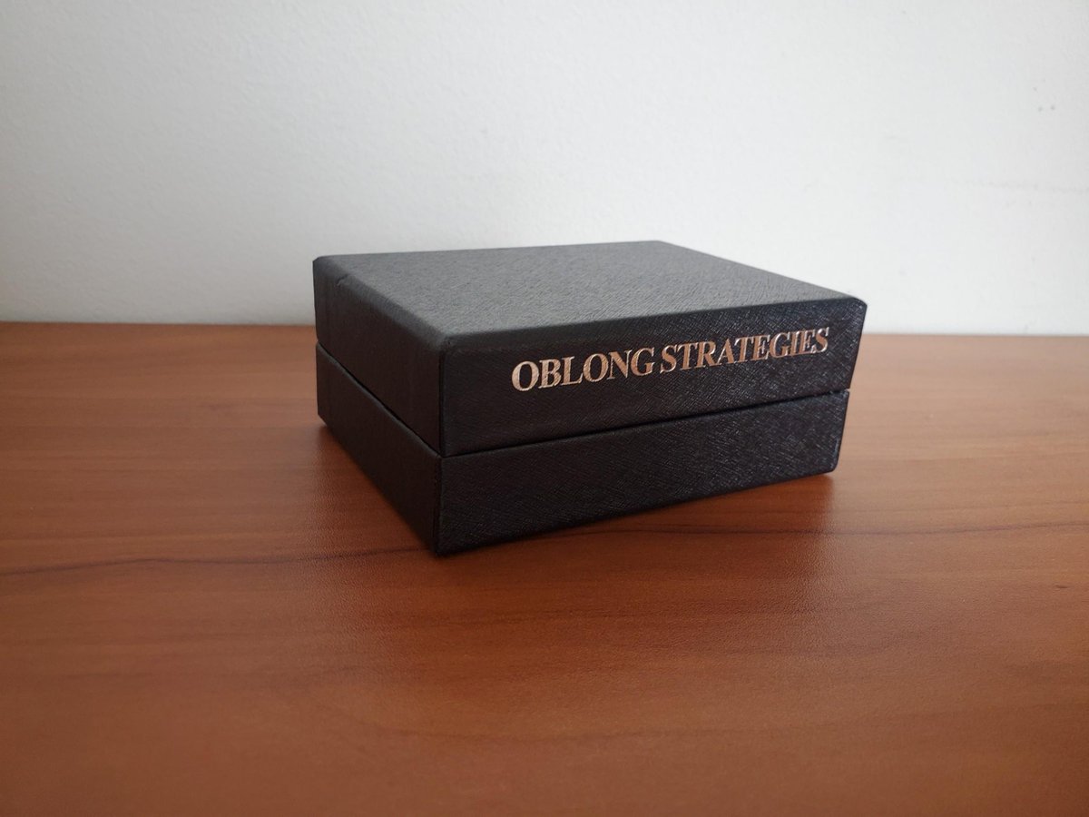 Folks are reporting that their Oblong Strategies decks have been arriving this week, order now to get yours for yourself or the ultimately confusing holiday gift stores.portmerch.com/landlady/featu…
