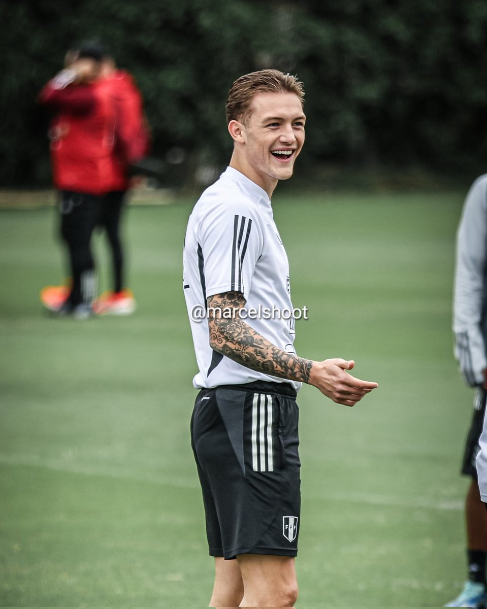 marcelshoot's tweet photo. 🎙Juan Reynoso: lo más probable es que mañana sea el debut de Oliver Sonne ante Venezuela.

#peru #seleccionperuana #reynoso #Oliversonne #sonne #Venezuela #marcelshoot https://t.co/Lca5q2rY2o