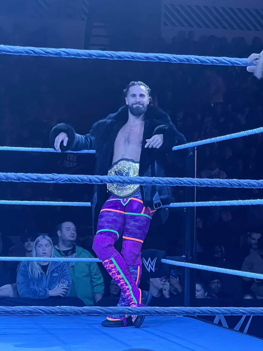 ForHisVision's tweet image. Shower me in love.