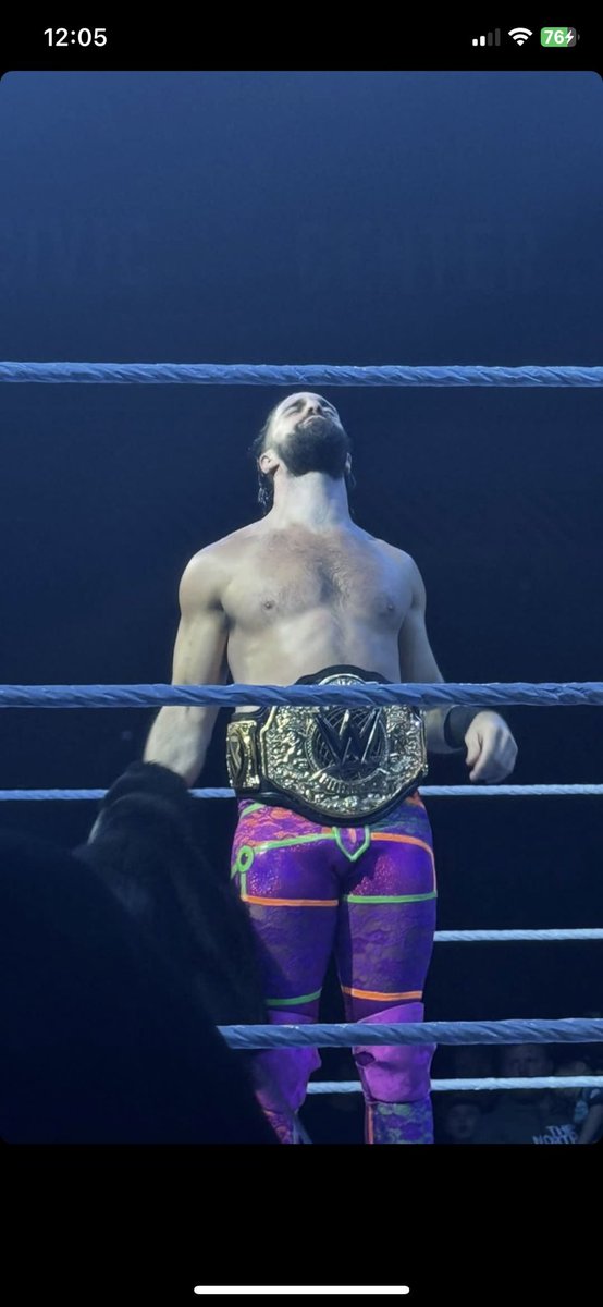 ForHisVision's tweet image. Shower me in love.