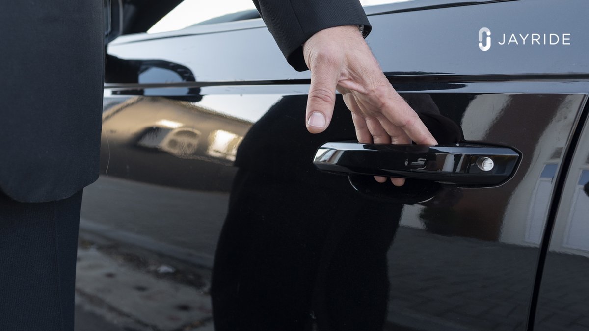 Tech Round discuss how technology and consumer trends are shaping our airport booking and transfer service at Jayride; enabling travellers to plan a truly seamless journey.
Link: loom.ly/IhlZvrQ
#jayride
#Travel