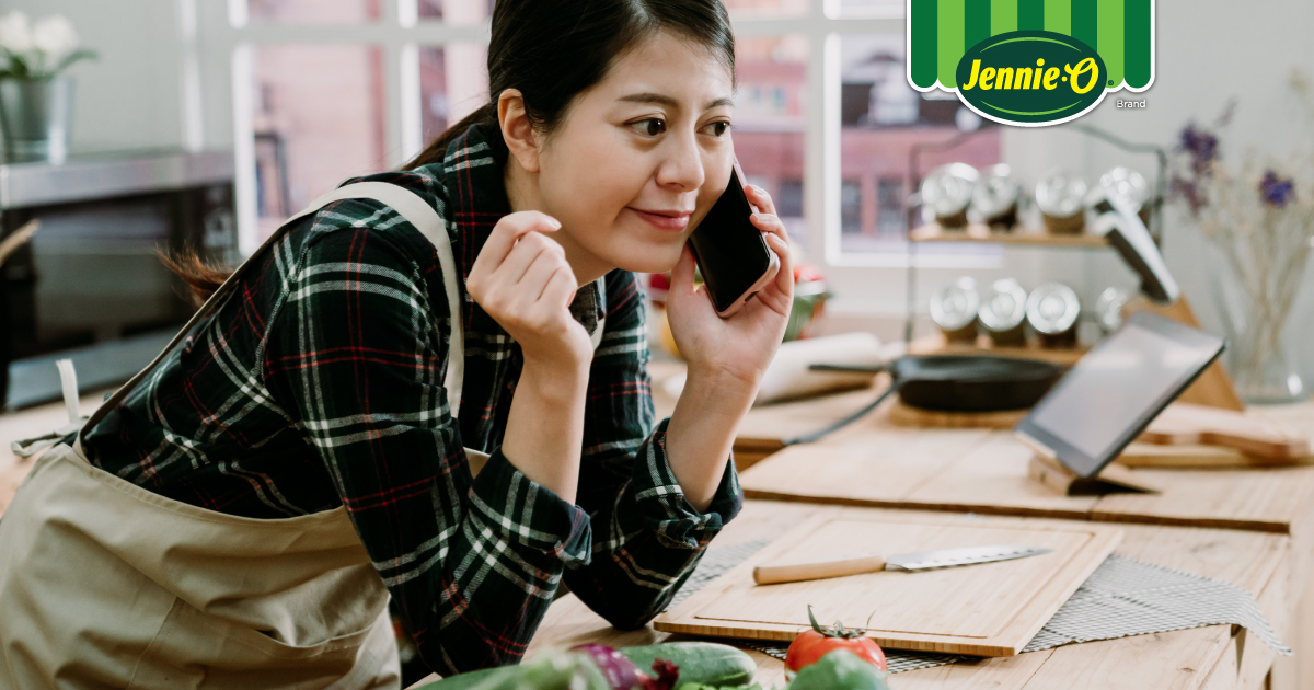 Thanksgiving menu inspiration, answers to your all preparation questions and tips for finding the right sized turkey for your table. Simply call 1-800-TURKEYS, use the live chat on bit.ly/3zyyn8X or text the word Turkey to 73876 

#Thanksgiving #Turkey