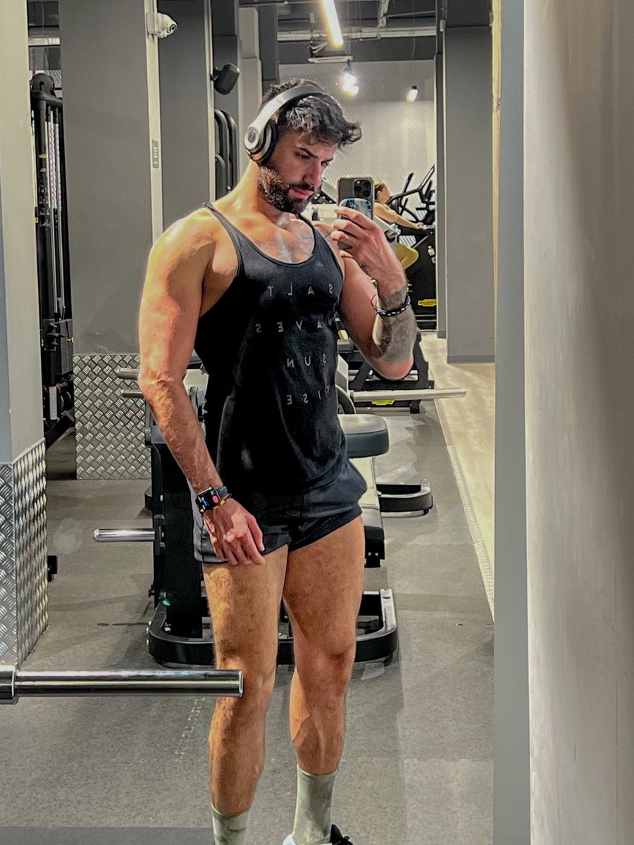 Allenamento notturno finito!!!! ✌🏼