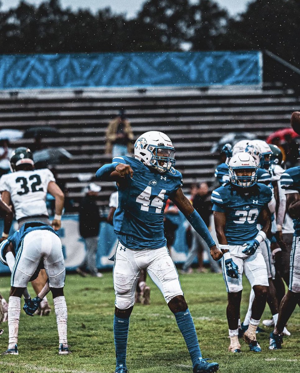 Blessed to receive a offer from Chowan University! @coach_gray1 @CoachJames90 @charchristfb